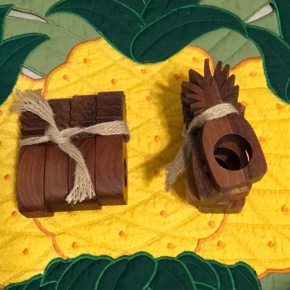 8 🍍 napkin rings